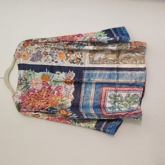 Soft Surroundings Ashbury Floral Velvet Blouse Tunic Top art to wear - Picture 6 of 10